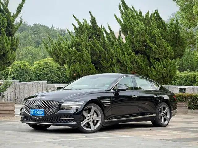 Genesis G80 2023 2.5T 2WD Flagship Edition