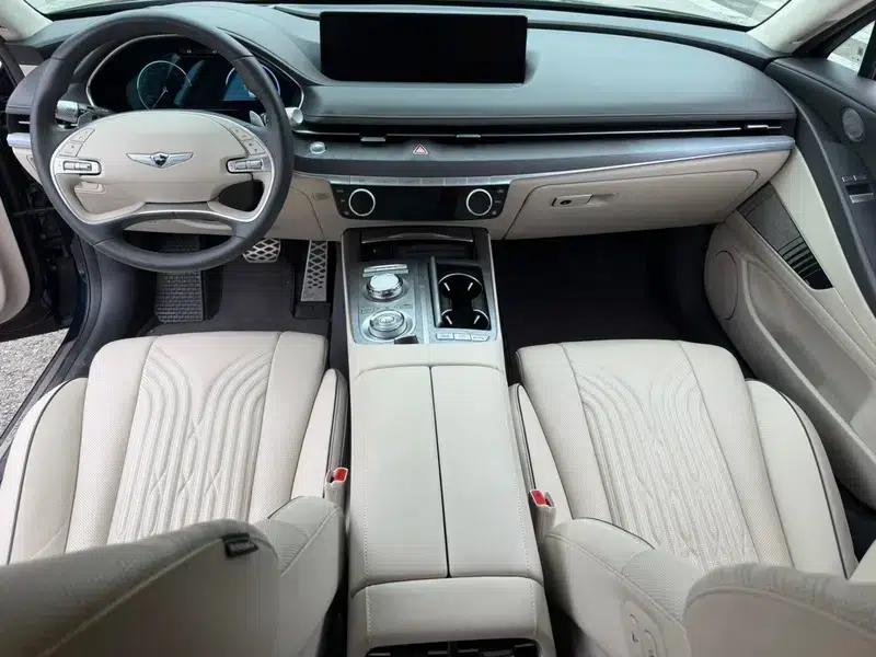 Genesis G80 2023 2.5T 2WD Flagship Edition — миниатюра 17