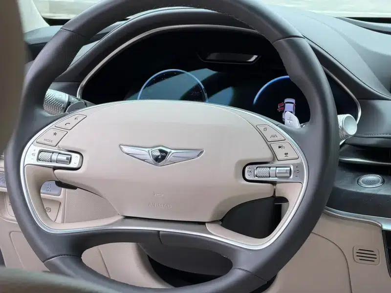 Genesis G80 2023 2.5T 2WD Flagship Edition — миниатюра 19