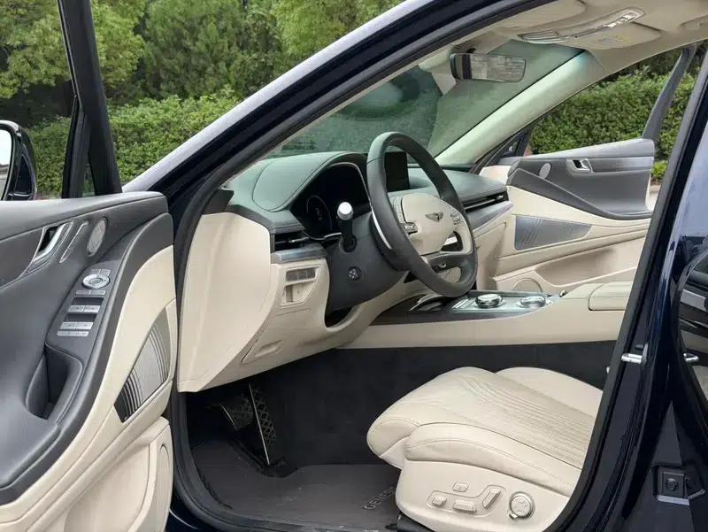 Genesis G80 2023 2.5T 2WD Flagship Edition — миниатюра 23