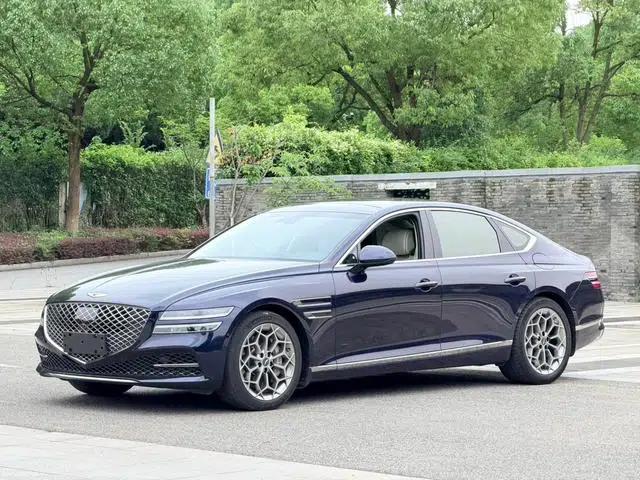 Genesis G80 2023 2.5T 2WD Flagship Edition