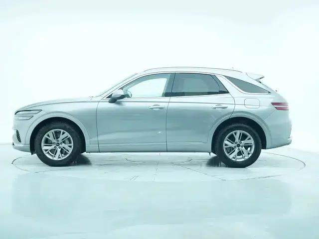 Genesis GV70 2025 2.5T Rear-Wheel Drive Luxury Edition — миниатюра 4