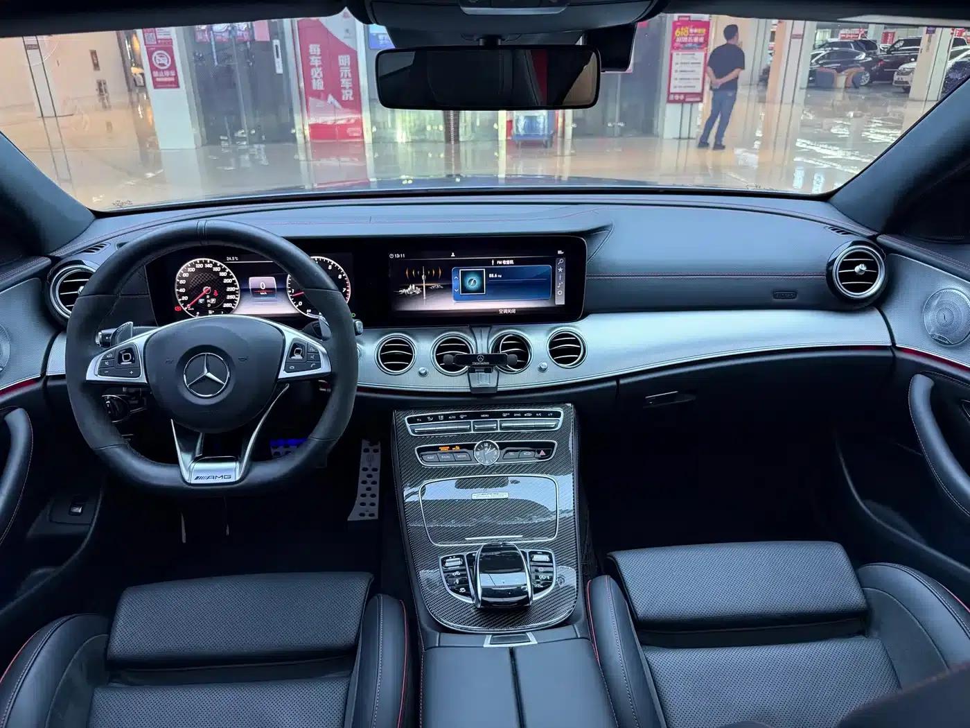 2017 Mercedes-Benz E-Class AMG 43 4MATIC Special Edition — миниатюра 12