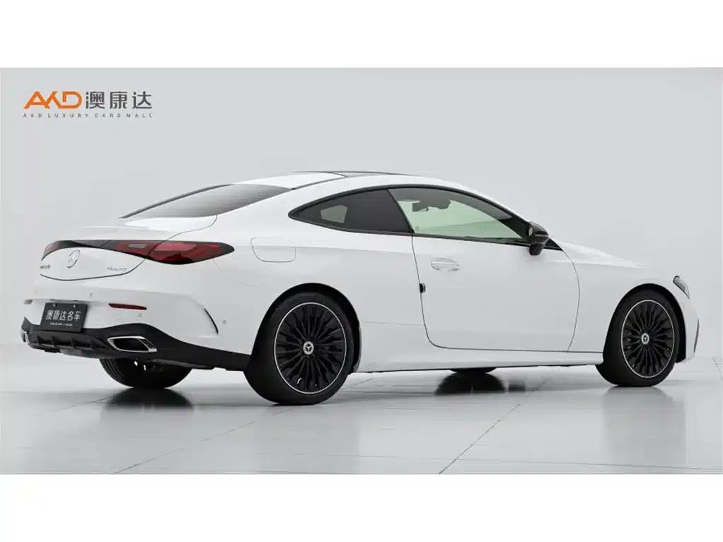 Mercedes-Benz CLE300/2.0T/2024/4MATIC Luxury Coupe — миниатюра 3