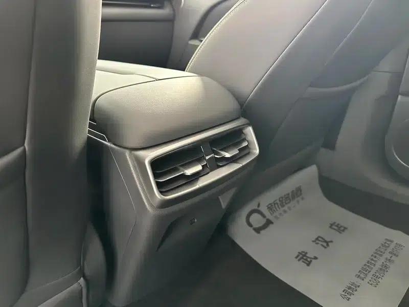 Jihu Alphard T5 2026 Range Extended Edition 1215 Smart Edition — миниатюра 12