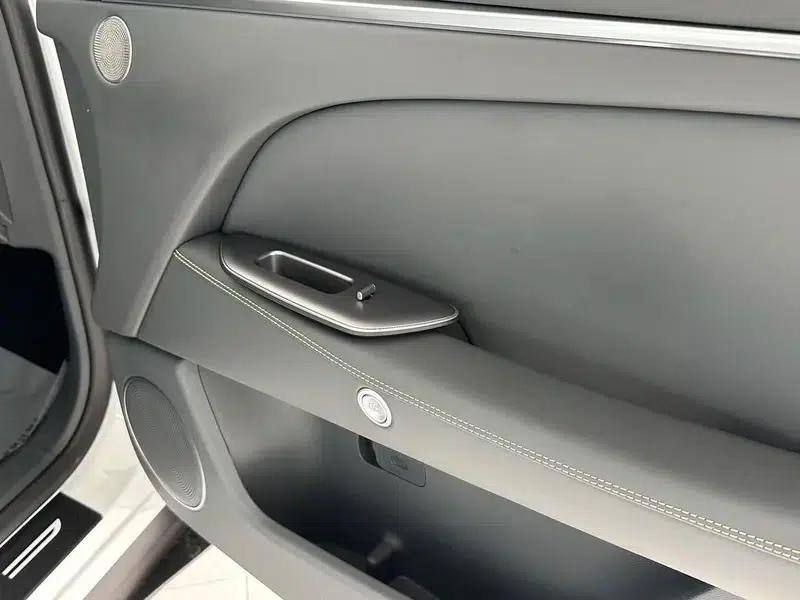 Jihu Alphard T5 2026 Range Extended Edition 1215 Smart Edition — миниатюра 15