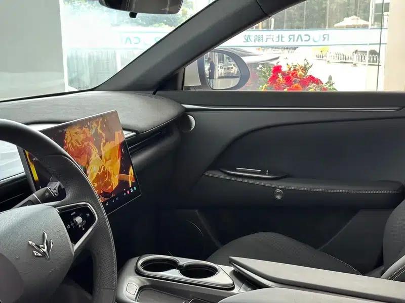 Jihu Alphard T5 2026 Range Extended Edition 1215 Smart Edition — миниатюра 17
