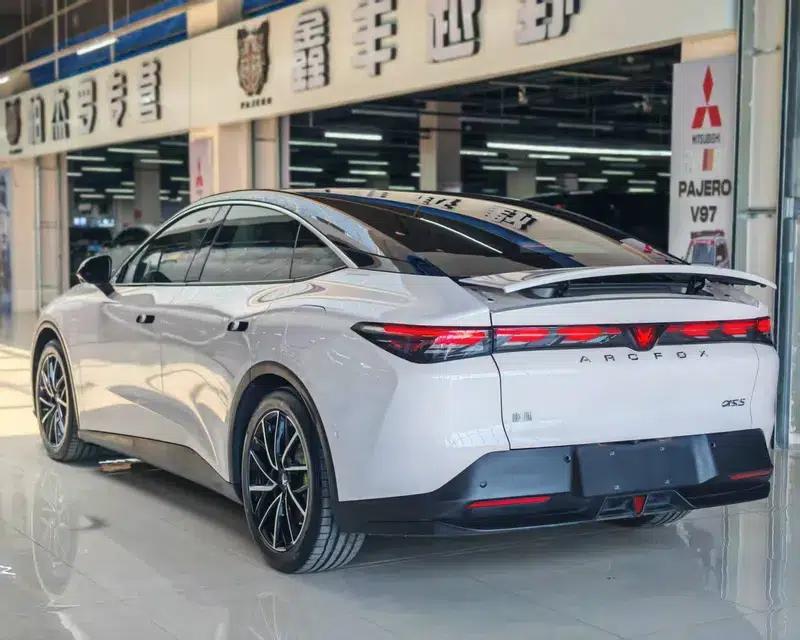 Jihu Alphard S5 2024 Model 560MAX 185kW — миниатюра 4