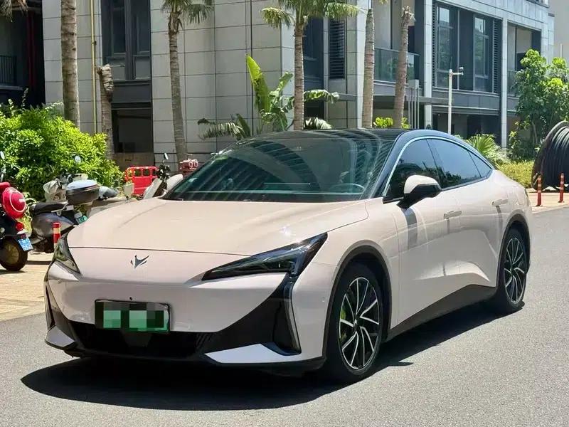 Jihu Alphard S5 2024 Model 560MAX 185kW — миниатюра 1