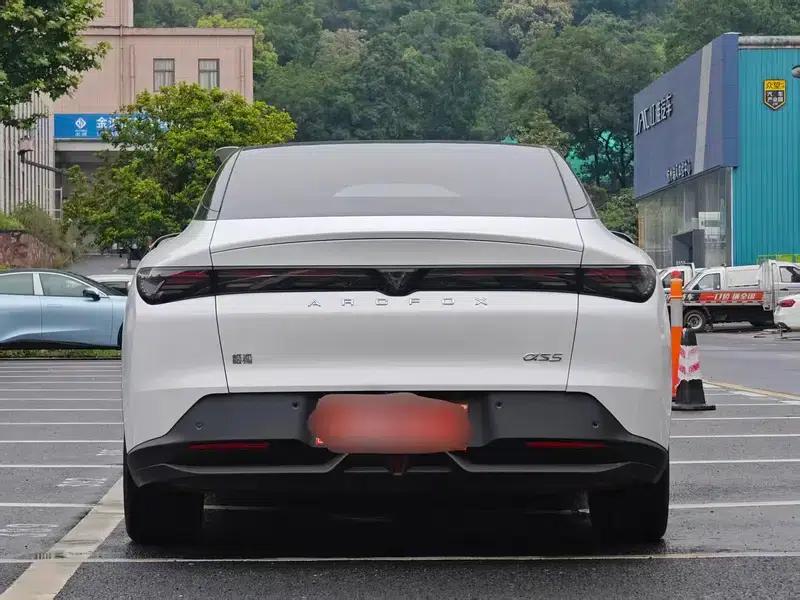 Jihu Alphard S5 2024 Model 560PRO 185kW — миниатюра 5