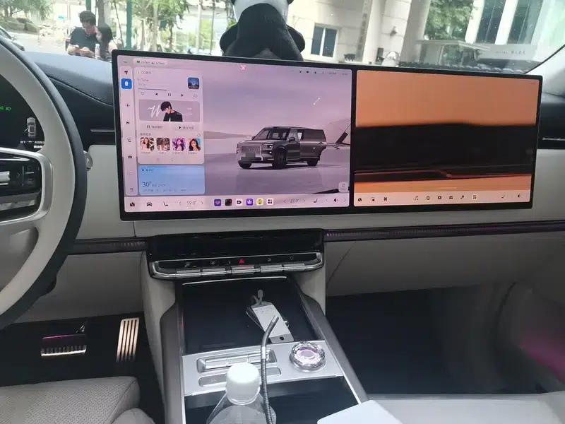 ZEEKR 9X 2025 Max Edition 55kWh — миниатюра 12