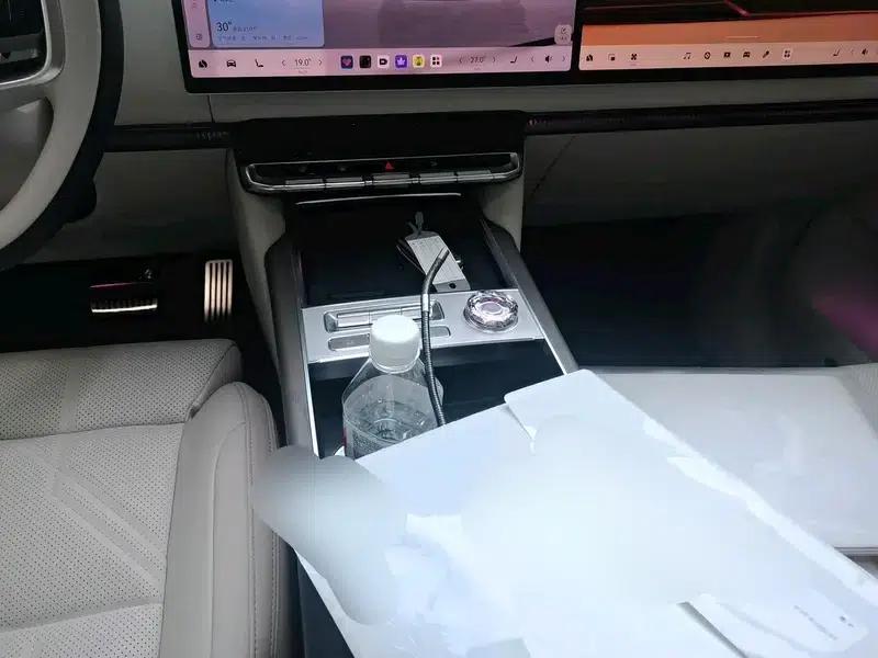 ZEEKR 9X 2025 Max Edition 55kWh — миниатюра 14