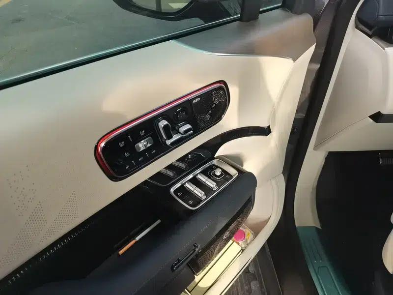 ZEEKR 9X 2025 Max Edition 55kWh — миниатюра 15