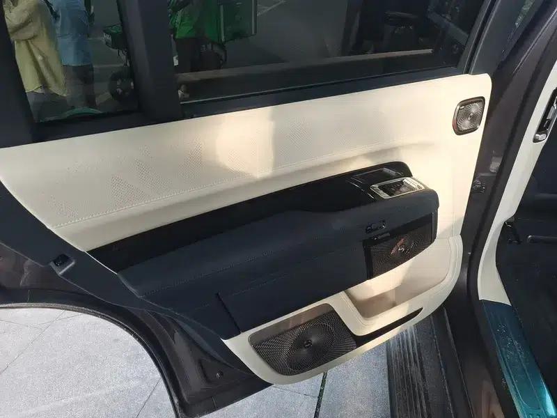ZEEKR 9X 2025 Max Edition 55kWh — миниатюра 17