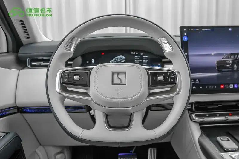ZEEKR 9X 2025 Hyper Edition 70kWh — миниатюра 16