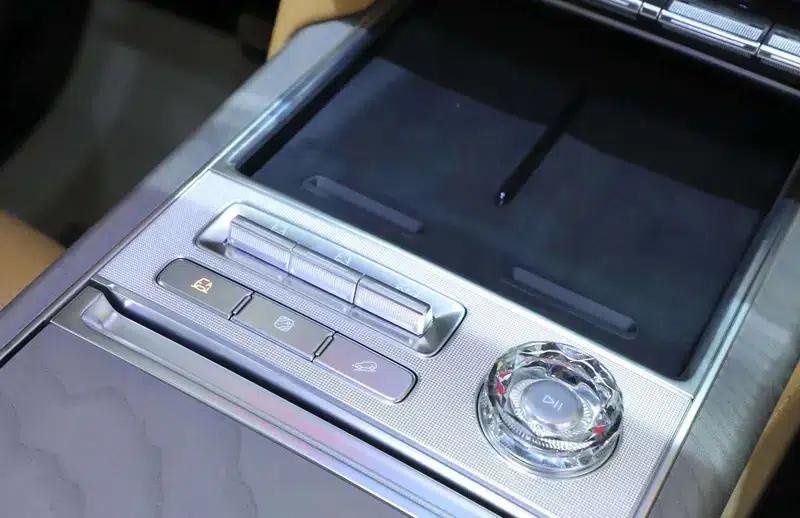 ZEEKR 9X 2025 Hyper Edition 70kWh — миниатюра 12
