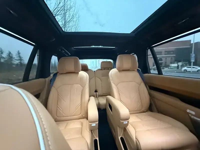 ZEEKR 9X 2025 Hyper Edition 70kWh — миниатюра 9