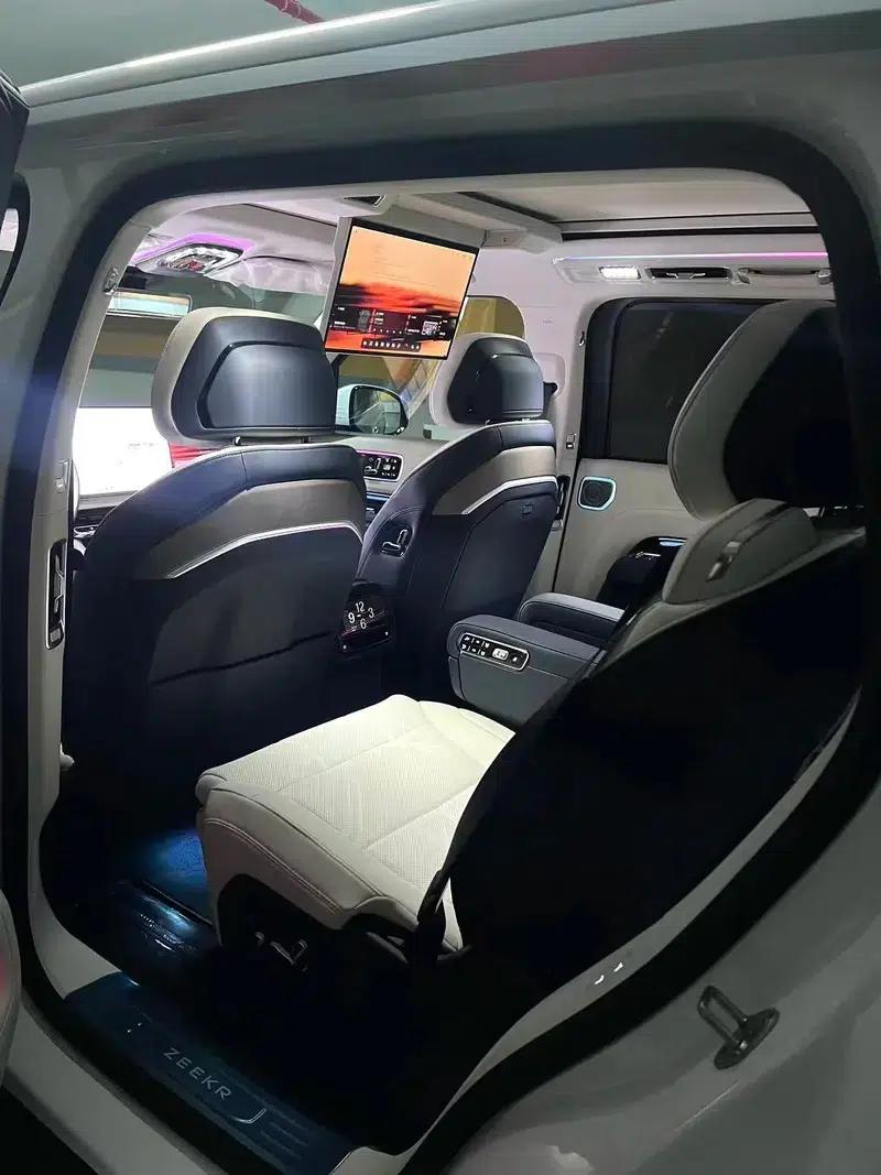 ZEEKR 9X 2025 Hyper Edition 70kWh — миниатюра 7