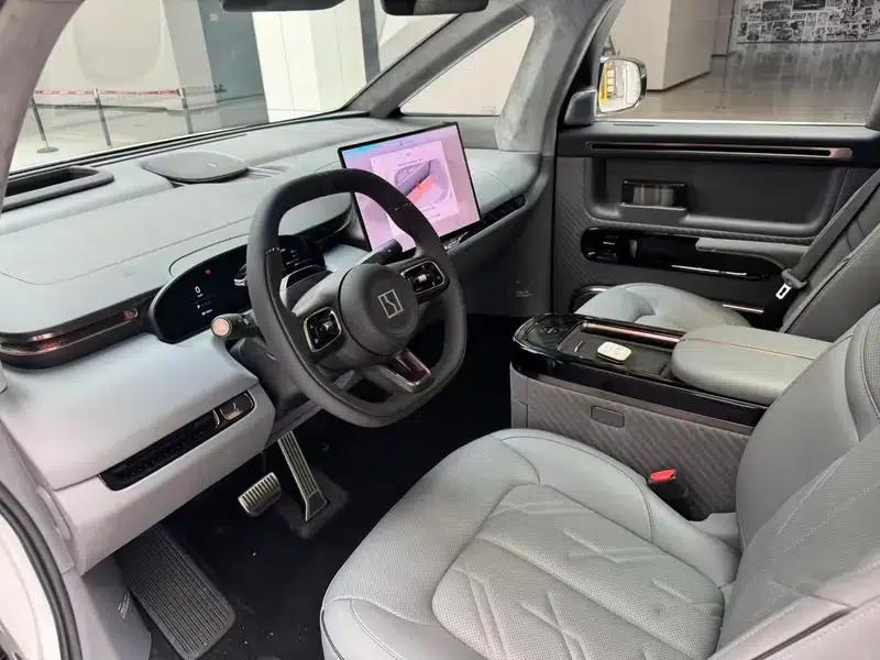 ZEEKR MIX 2025 76kWh Smart Drive Edition — миниатюра 17