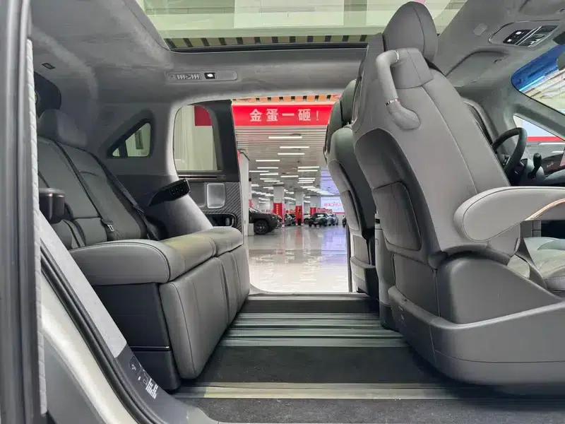 ZEEKR MIX 2025 76kWh Smart Drive Edition — миниатюра 24