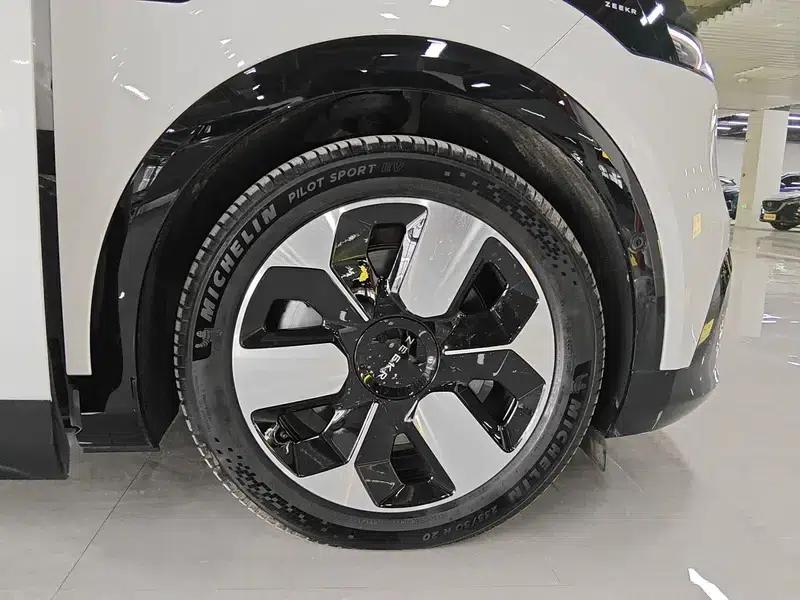 ZEEKR MIX 2025 76kWh Smart Drive Edition — миниатюра 24