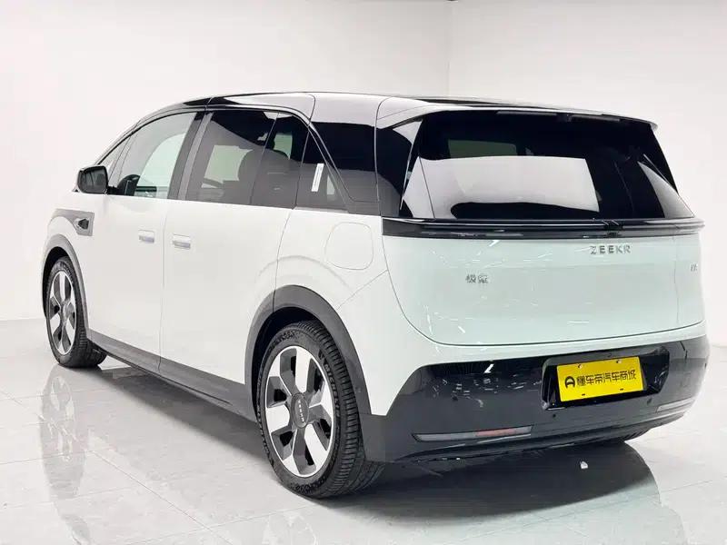ZEEKR MIX 2025 76kWh Smart Drive Edition — миниатюра 5