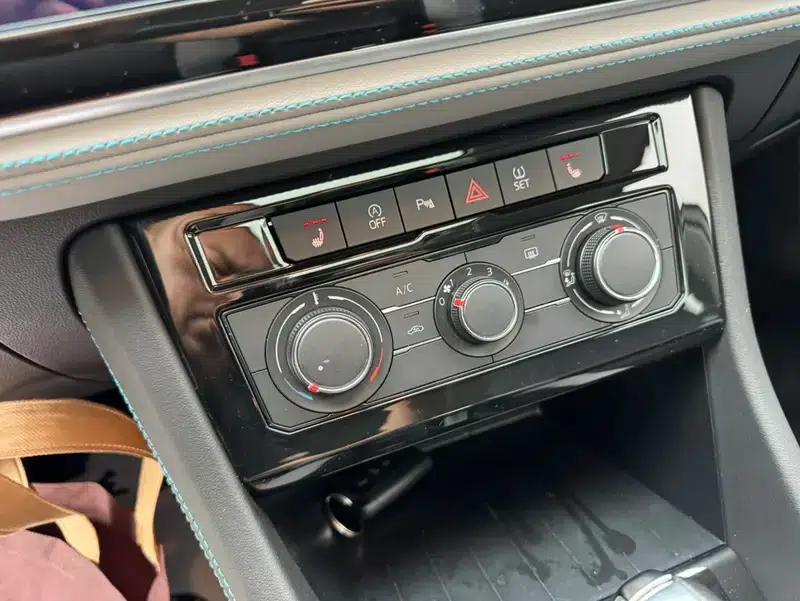 Jetta VS5 2022 280TSI Automatic Enjoy Edition — миниатюра 8