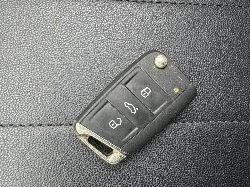Jetta VS5 2022 280TSI Automatic Entry-Level Edition — миниатюра 11