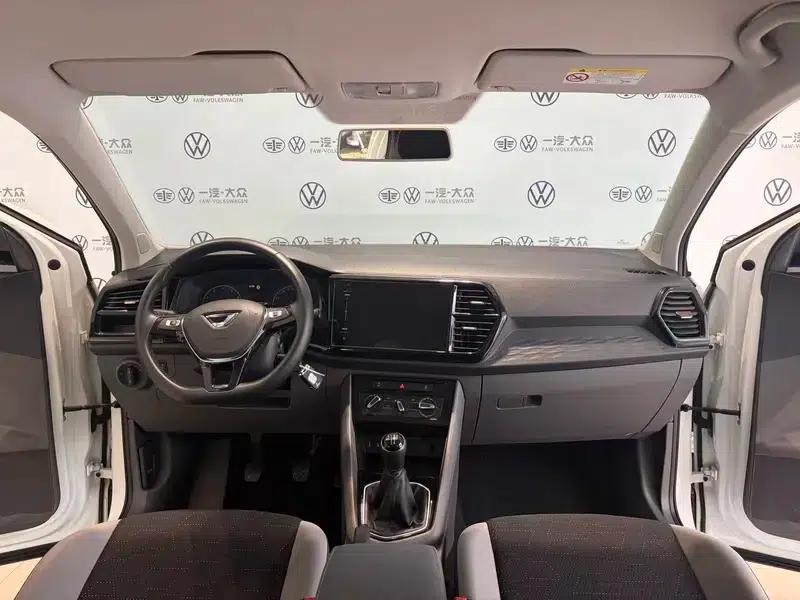 Jetta VS5 2019 280TSI Manual Entry-Level Edition — миниатюра 11
