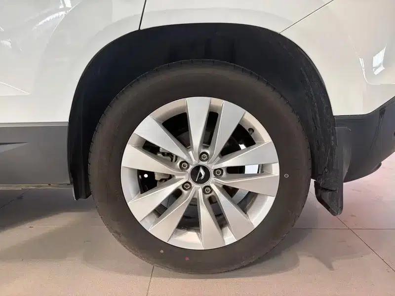 Jetta VS5 2019 280TSI Manual Entry-Level Edition — миниатюра 6