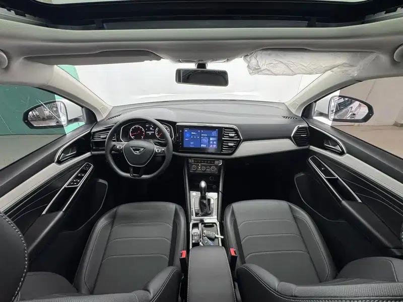 Jetta VS5 2023 280TSI Automatic Enjoy Edition — миниатюра 11