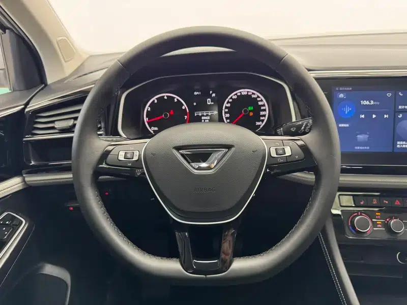 Jetta VS5 2023 280TSI Automatic Enjoy Edition — миниатюра 13