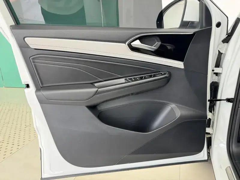 Jetta VS5 2023 280TSI Automatic Enjoy Edition — миниатюра 8