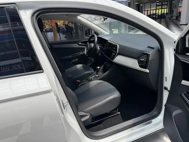 Jetta VS5 2022 280TSI Automatic Entry-Level Edition — миниатюра 11