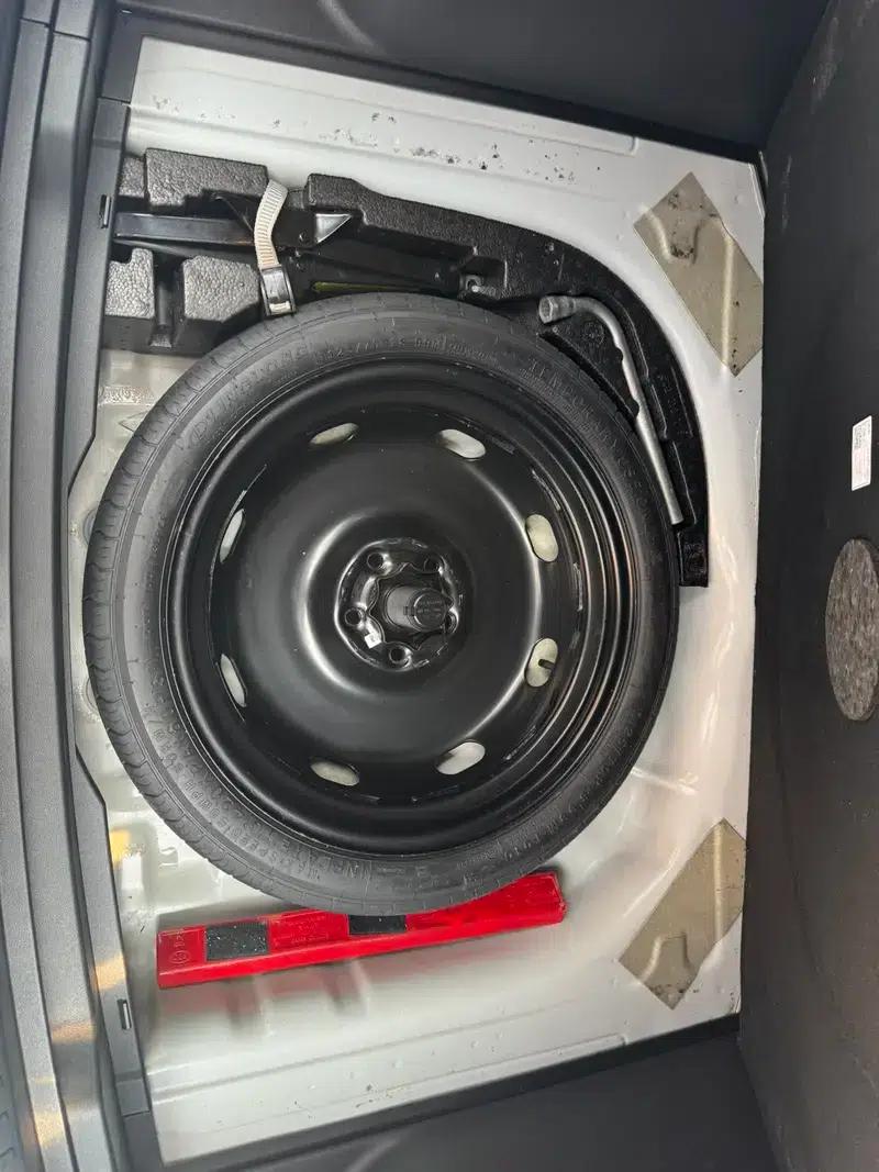 Jetta VS5 2022 280TSI Automatic Entry-Level Edition — миниатюра 13