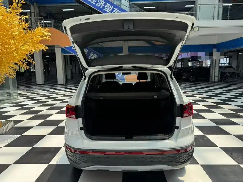 Jetta VS5 2022 280TSI Automatic Entry-Level Edition — миниатюра 20