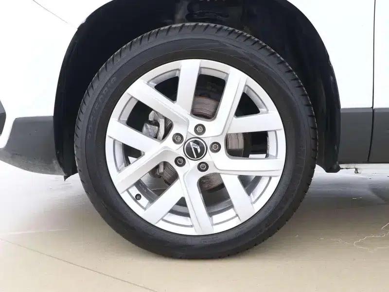 Jetta VS5 2023 280TSI Automatic Entry-Level Edition — миниатюра 7