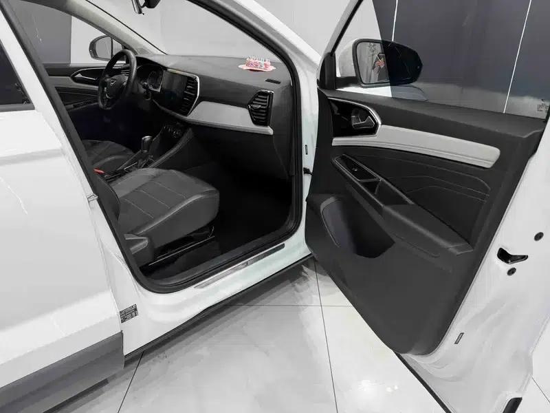 Jetta VS5 2023 280TSI Automatic Enjoy Edition — миниатюра 11