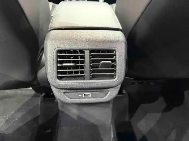 Jetta VS5 2023 280TSI Automatic Enjoy Edition — миниатюра 9