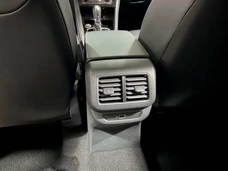 Jetta VS5 2023 280TSI Automatic Glory Edition — миниатюра 13