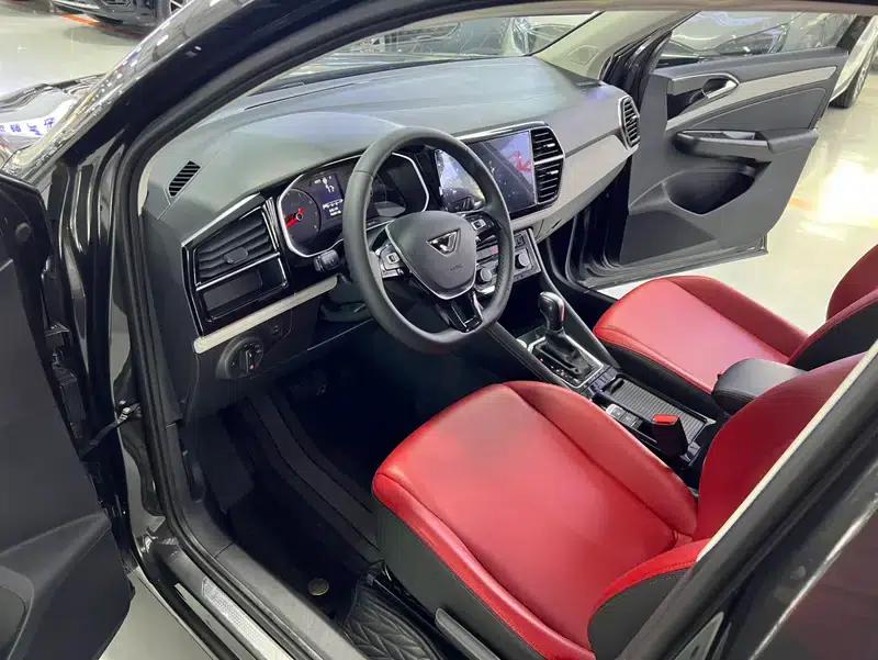 Jetta VS5 2023 280TSI Automatic Entry-Level Edition — миниатюра 8