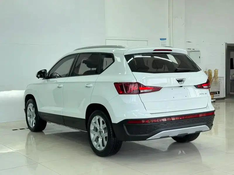 Jetta VS5 2023 280TSI Automatic Entry-Level Edition — миниатюра 4