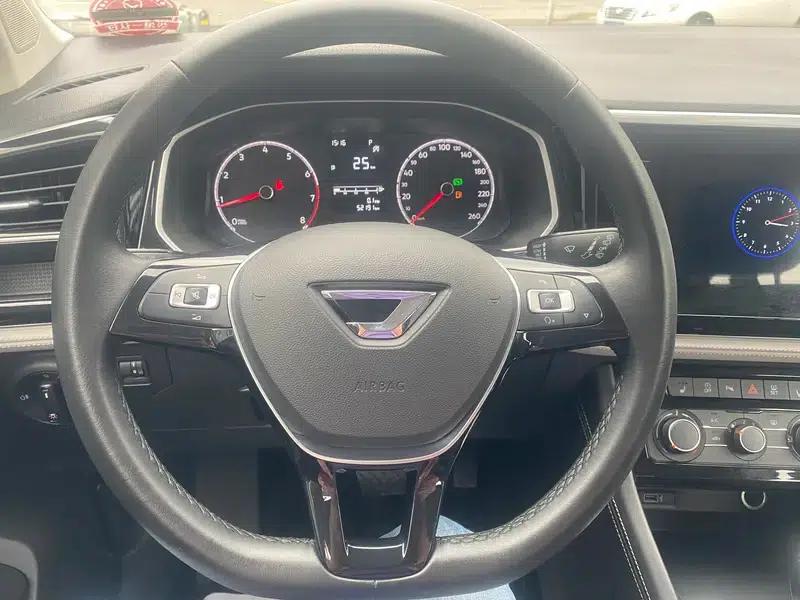 Jetta VS5 2023 280TSI Automatic Entry-Level Edition — миниатюра 12