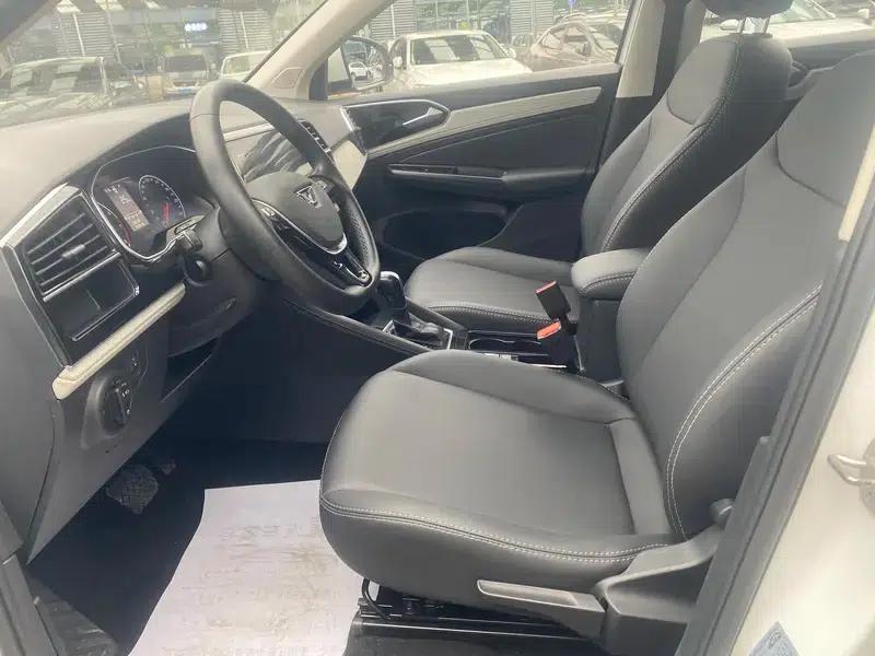Jetta VS5 2023 280TSI Automatic Entry-Level Edition — миниатюра 15