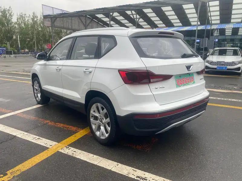 Jetta VS5 2023 280TSI Automatic Entry-Level Edition — миниатюра 4