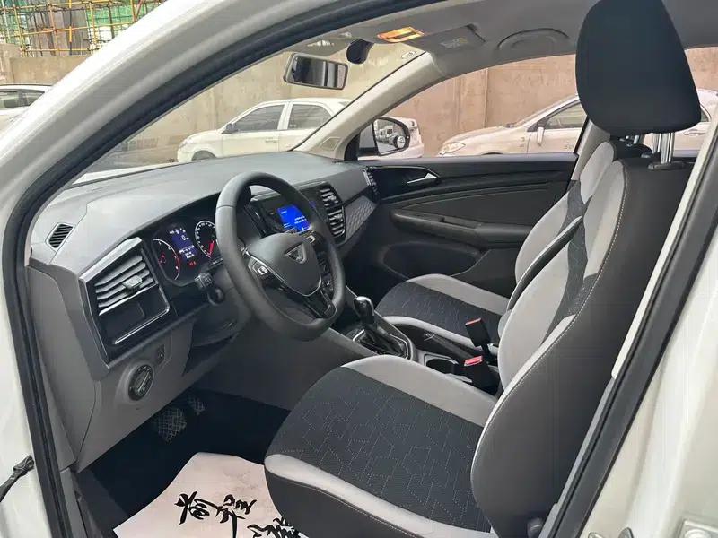 Jetta VS5 2019 280TSI Automatic Entry-Level Edition — миниатюра 8