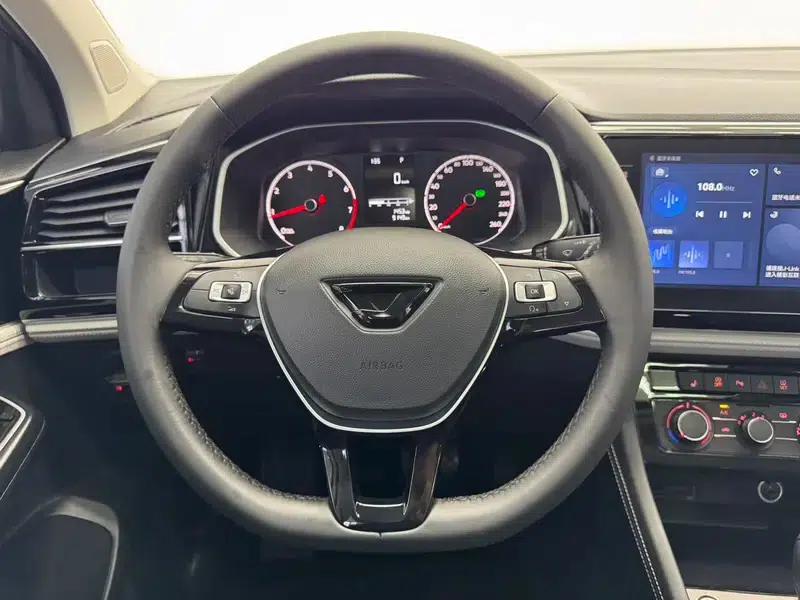 Jetta VS5 2023 280TSI Automatic Enjoy Edition — миниатюра 12