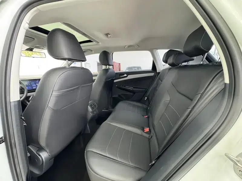 Jetta VS5 2023 280TSI Automatic Enjoy Edition — миниатюра 16