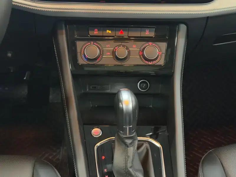 Jetta VS5 2023 280TSI Automatic Enjoy Edition — миниатюра 16
