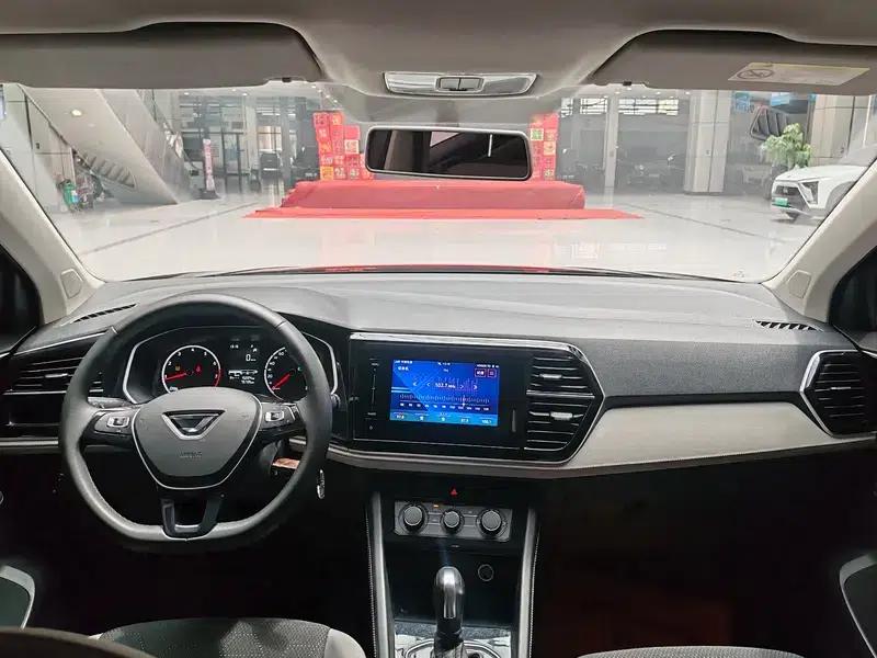 Jetta VS5 2023 280TSI Automatic Entry-Level Edition — миниатюра 10